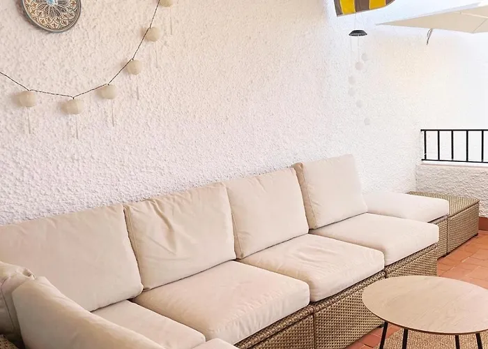 En Capistrano, * 内尔哈