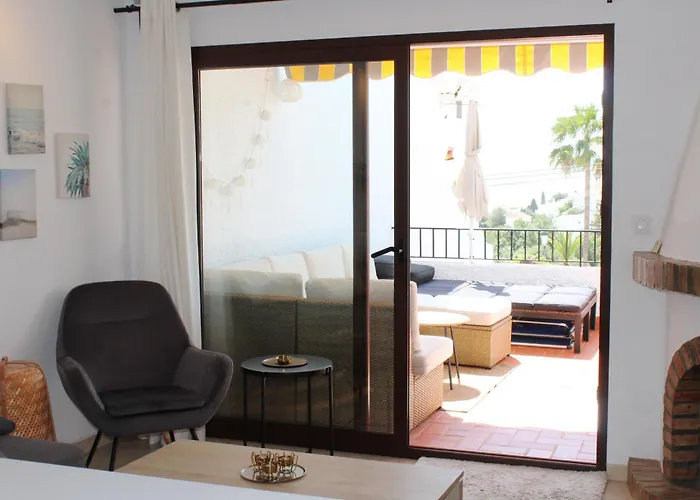 En Capistrano, * Nerja