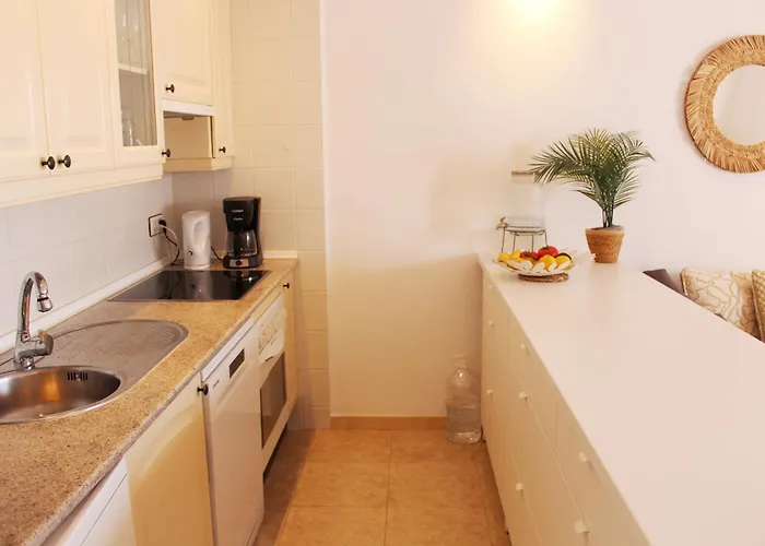 En Capistrano, Apartment